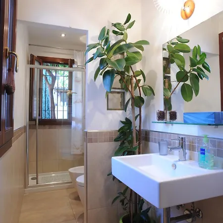 Paradiso Ca' Giulia Apartment *